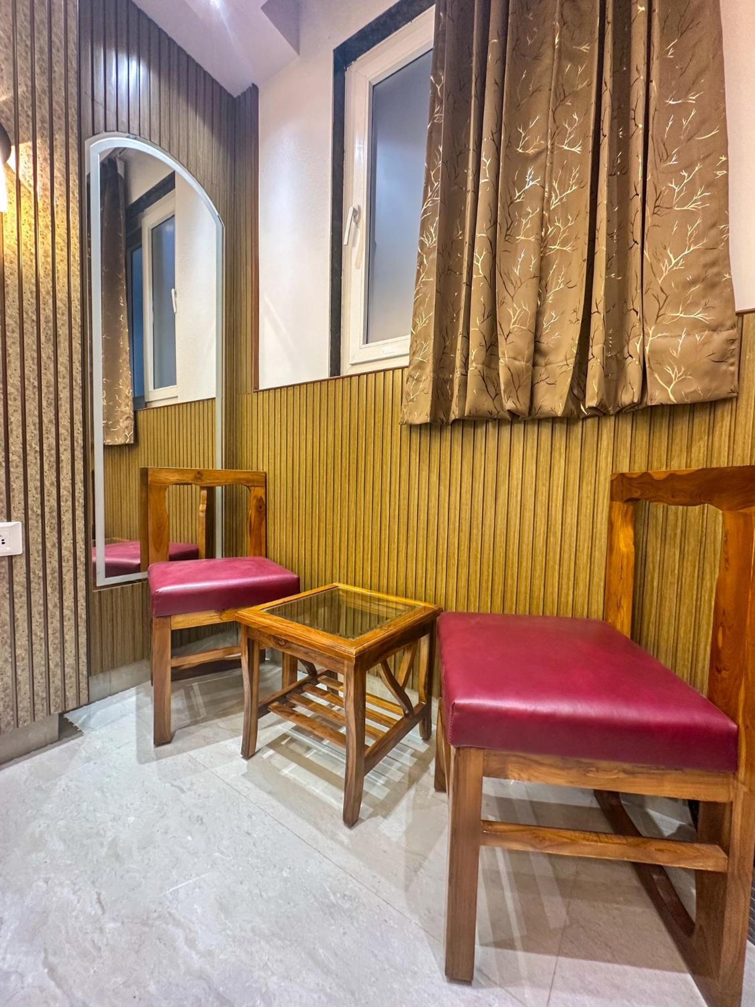 Delhi Delight Premium Bed & Breakfast New Delhi Eksteriør bilde