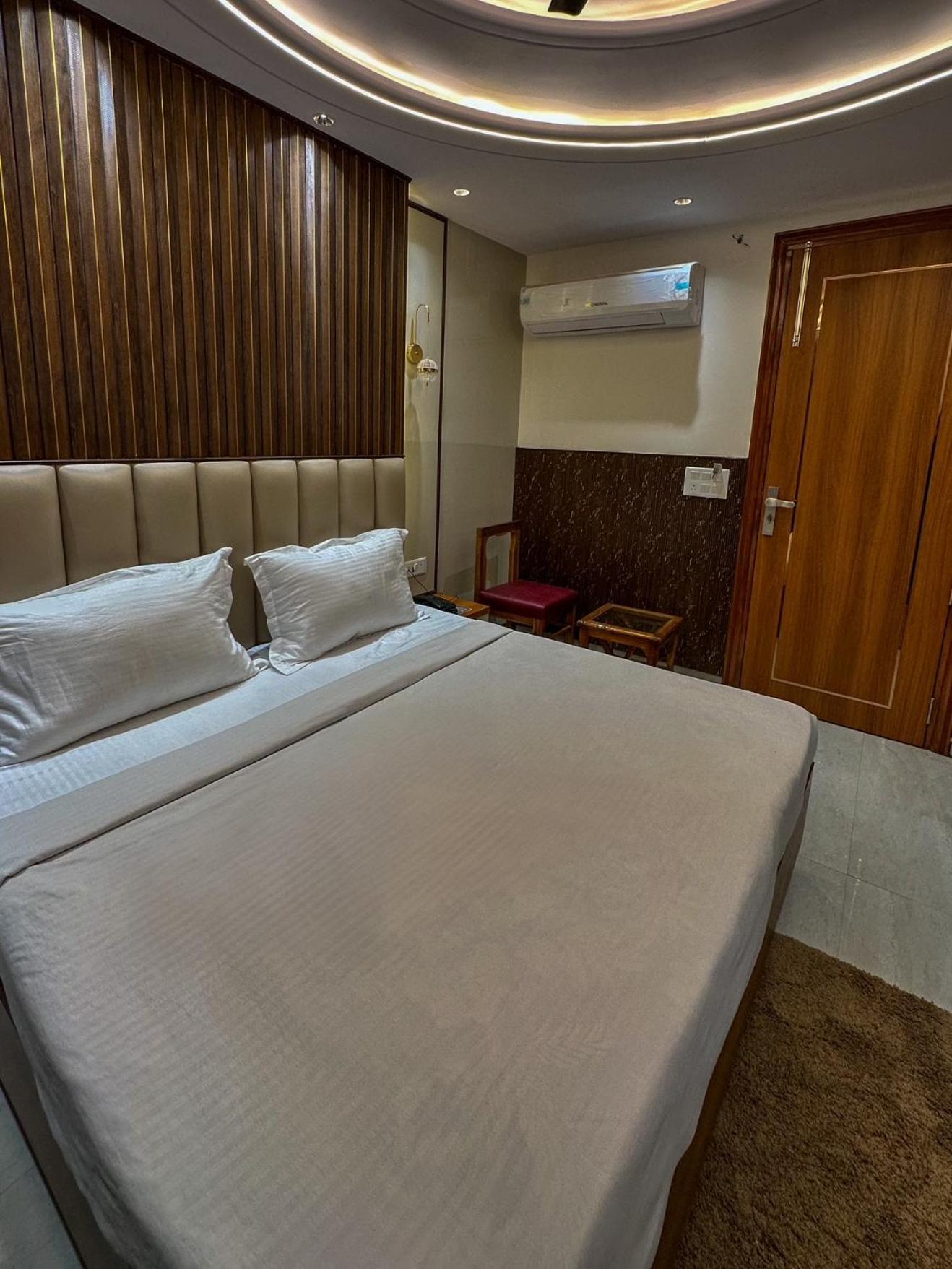 Delhi Delight Premium Bed & Breakfast New Delhi Eksteriør bilde